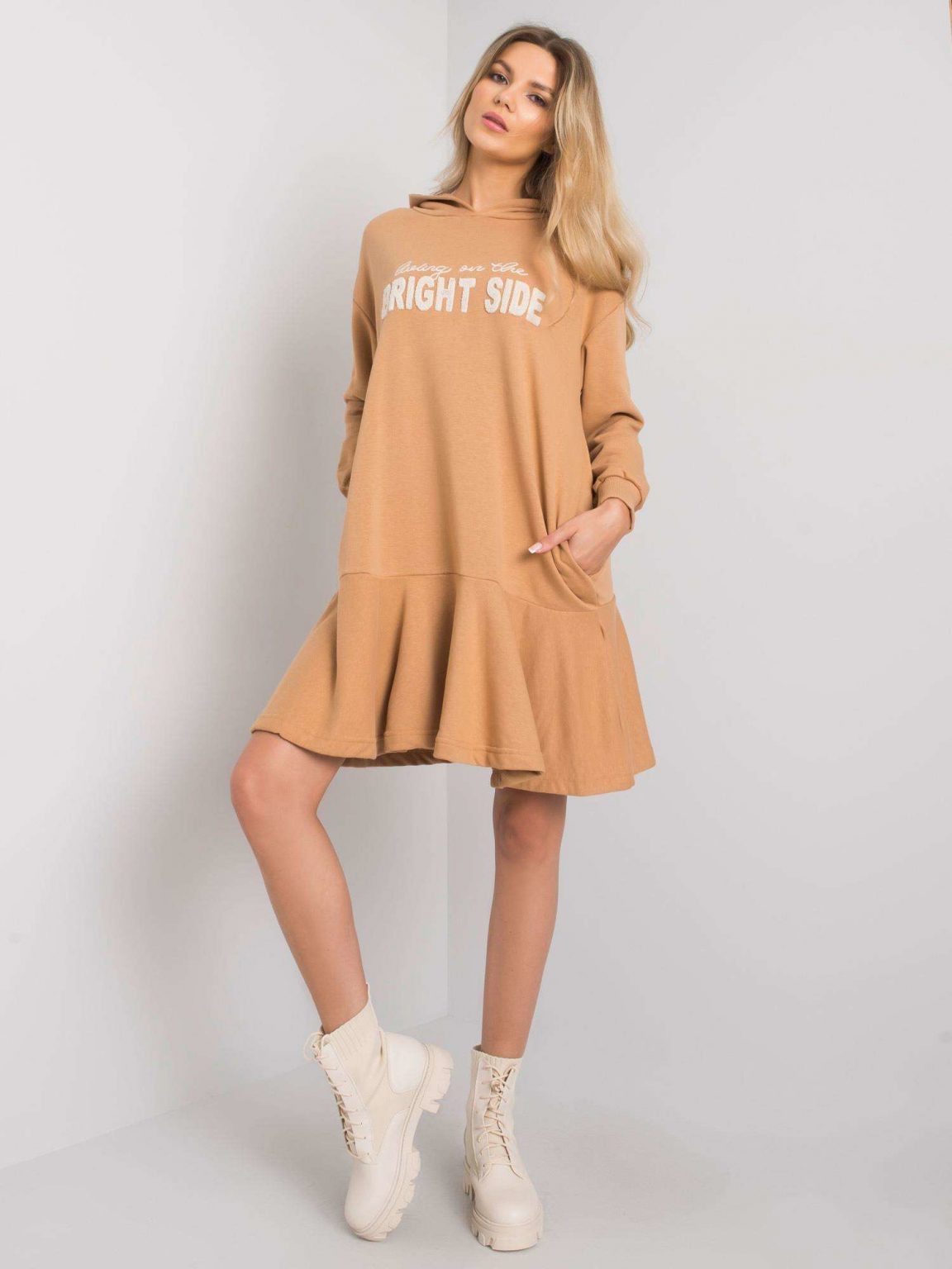 Camelowa sukienka dresowa Sherine