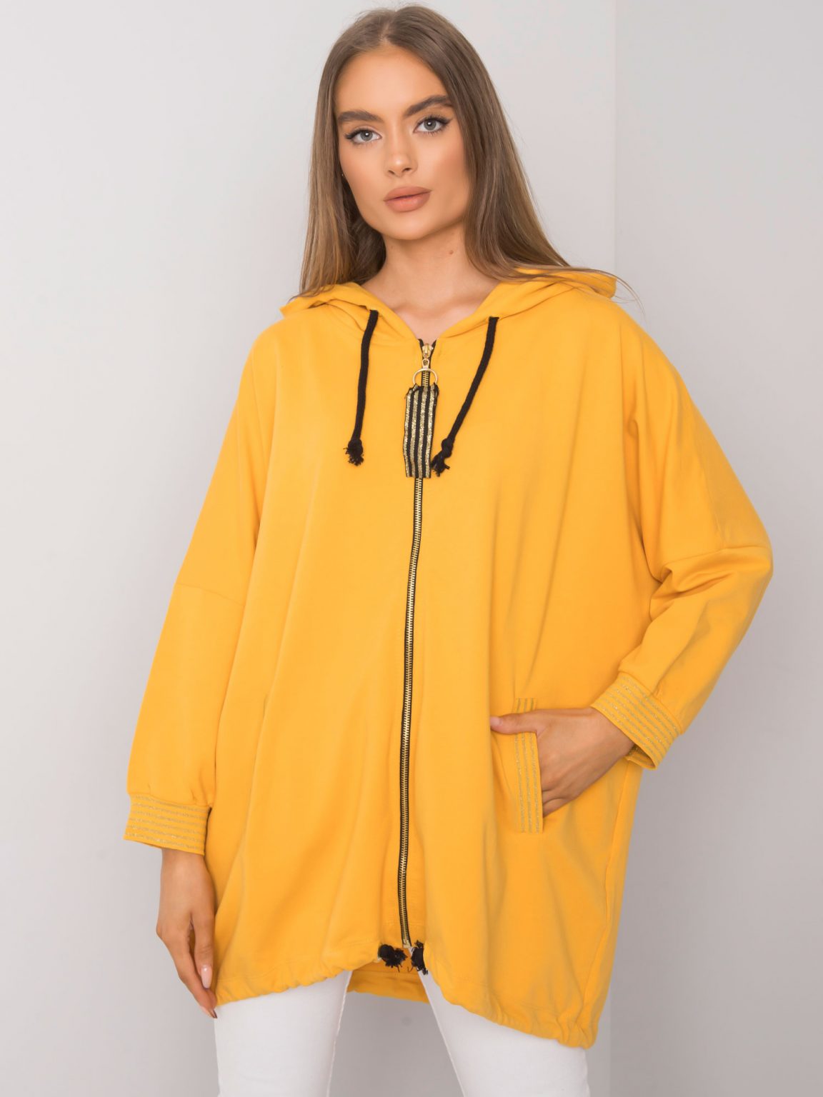Musztardowa bluza oversize z kapturem Bertille