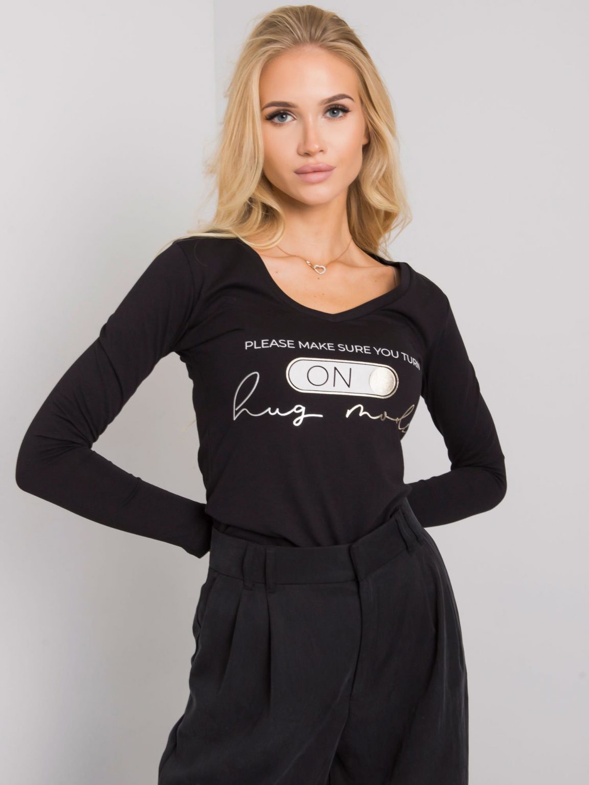 Czarna bluzka longsleeve Athia