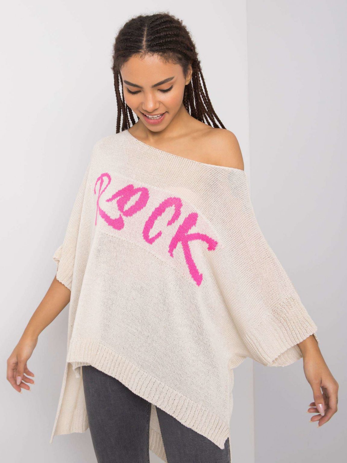 Beżowy sweter oversize Thea
