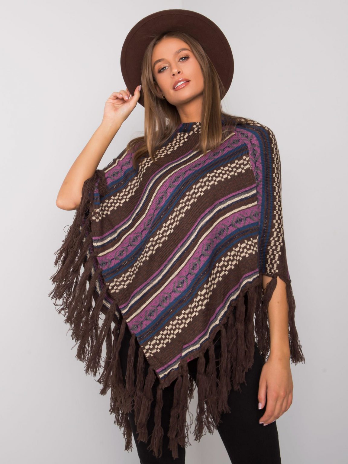 Brązowe poncho we wzory Alvinda