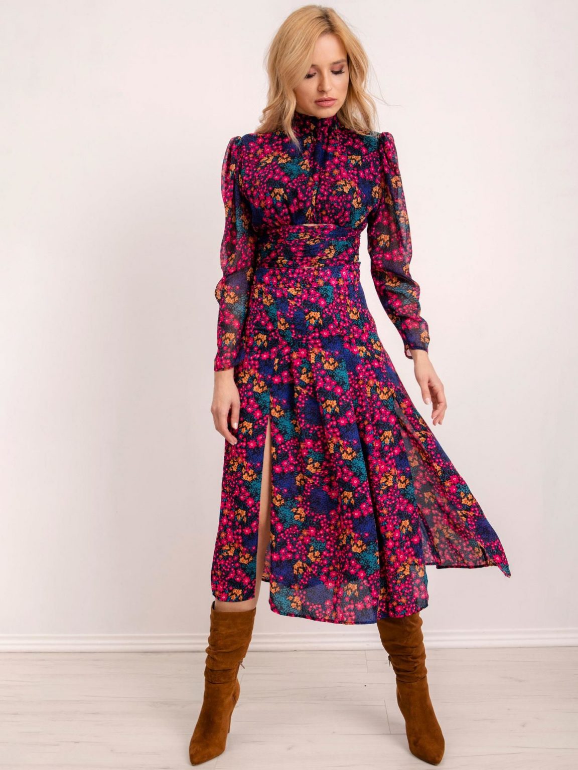 BSL Granatowo-różowa spódnica w kwiaty