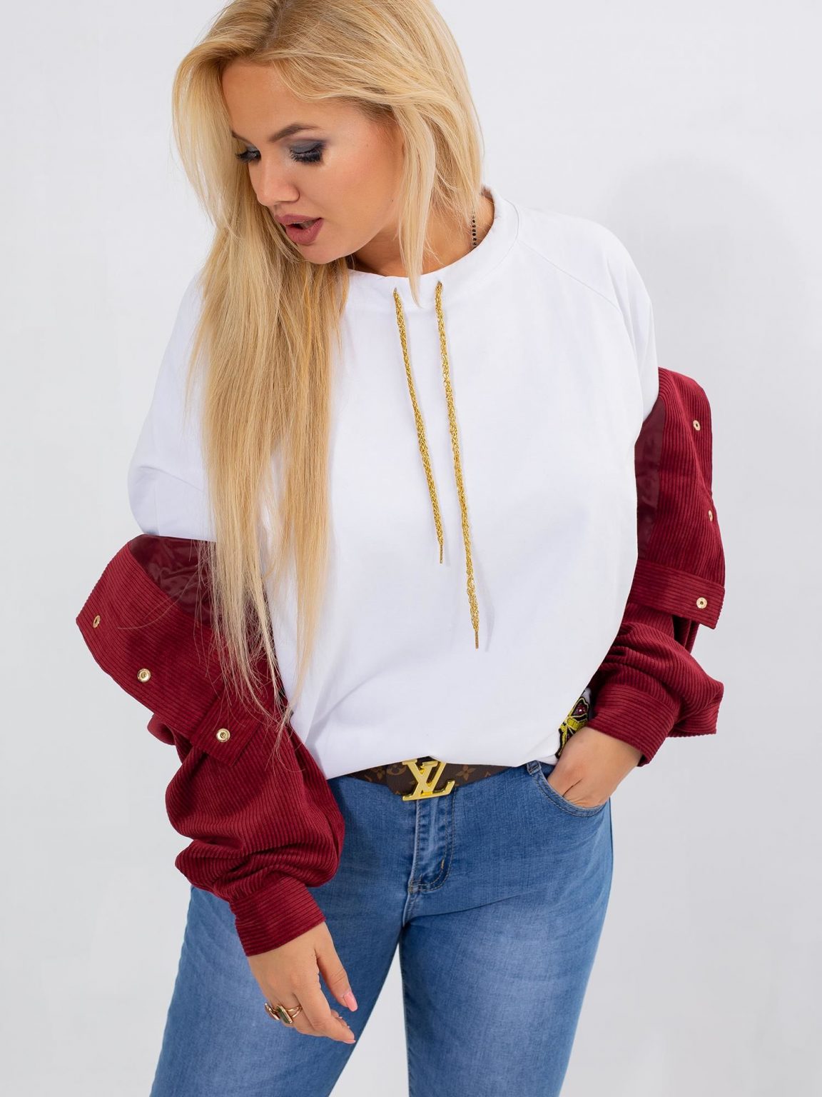 Biała bluza plus size Vacay