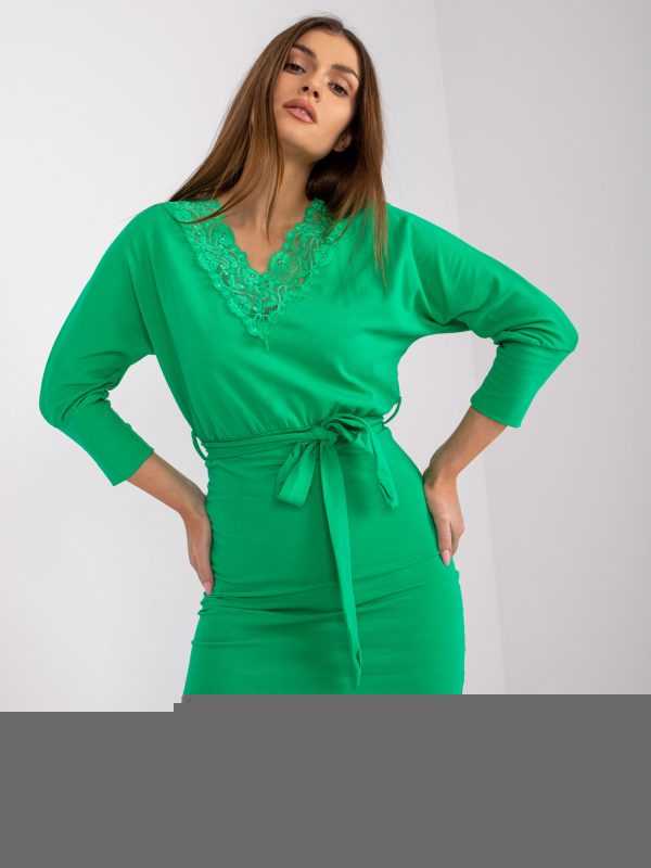 Zielona sukienka z koronką Toronto RUE PARIS