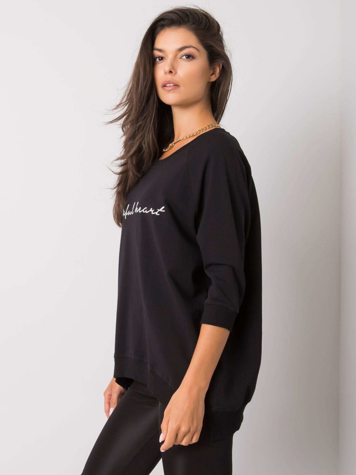 Czarna bluza damska bez kaptura Karissa RUE PARIS