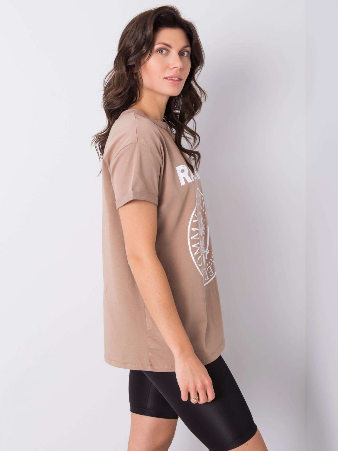 Ciemnobeżowy t-shirt z nadrukiem Cordoba