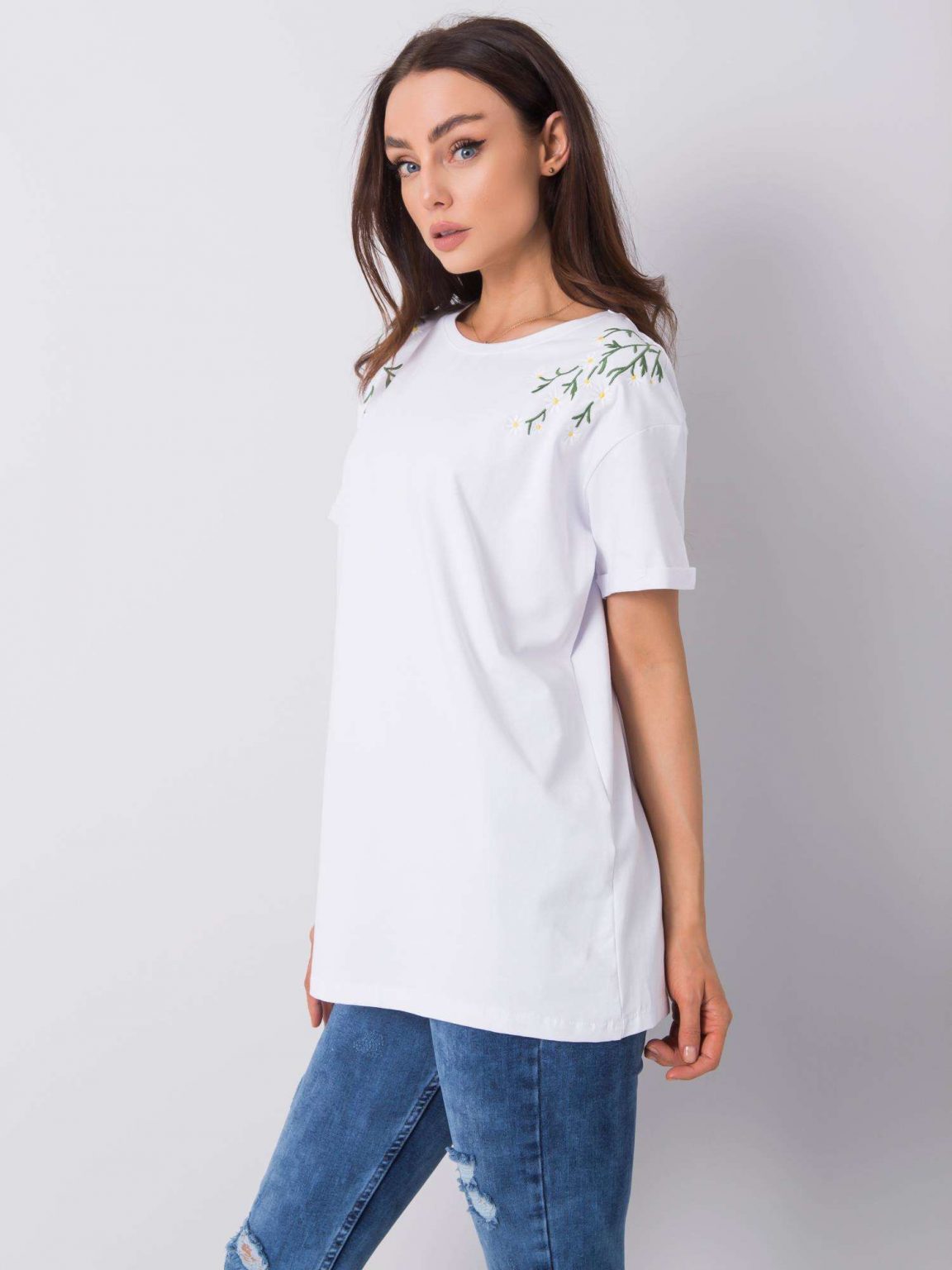 Biały t-shirt z haftem Quincy