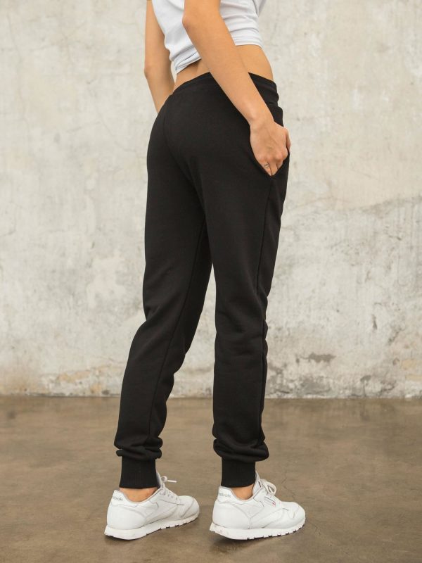 FOR FITNESS Czarne spodnie dresowe Citylight
