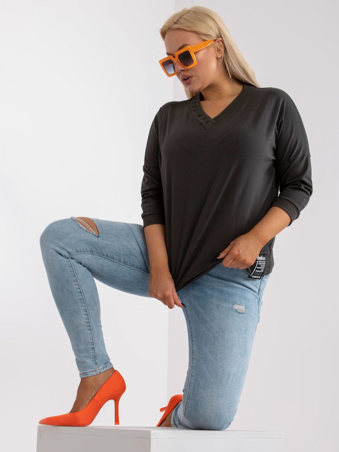 Khaki bluzka plus size na co dzień z bawełny