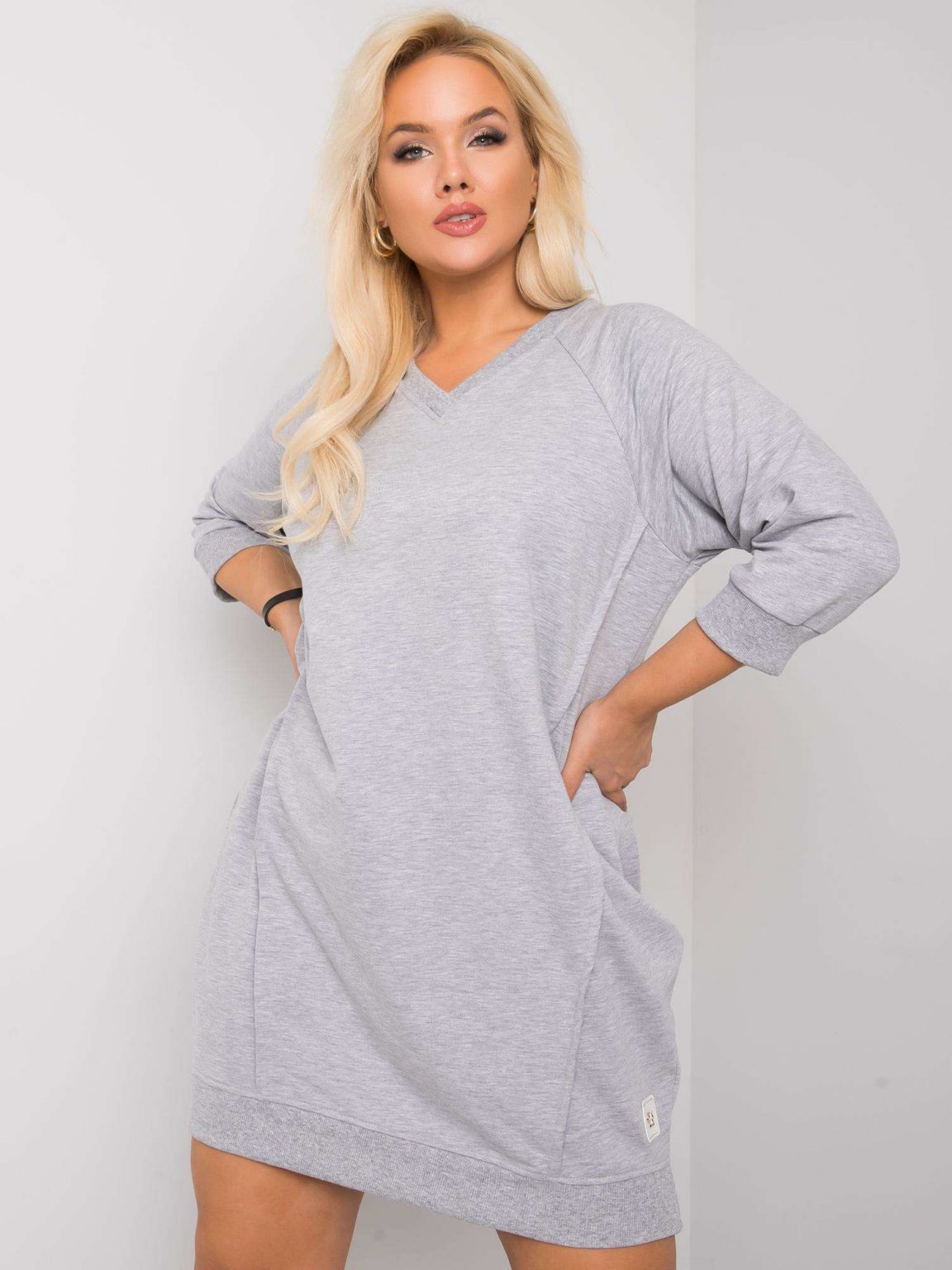 Szara melanżowa bawełniana sukienka plus size Karissa