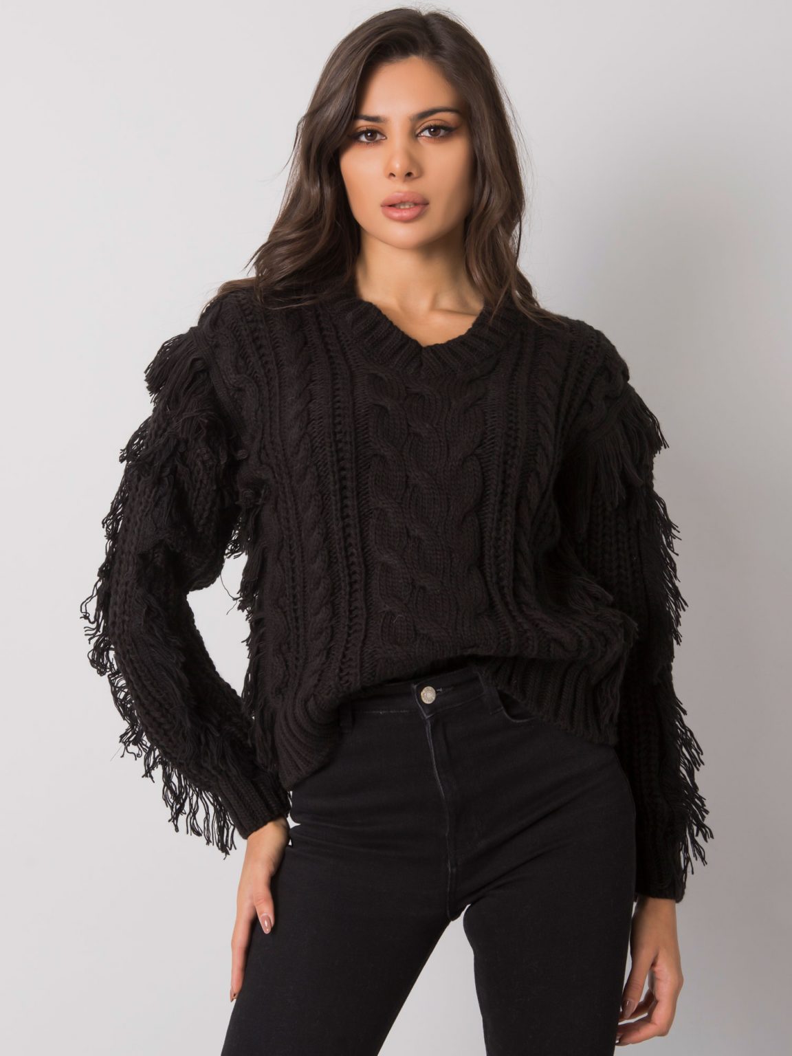 Czarny sweter w warkocze Oregon RUE PARIS