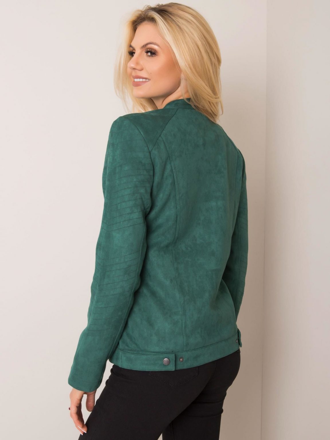 Ciemnozielona kurtka z ekozamszu Hannah STITCH & SOUL