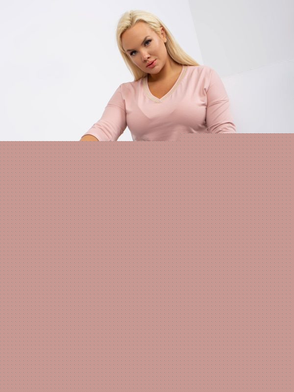 Hurtownia Jasnoróżowa bluzka plus size z dekoltem w serek