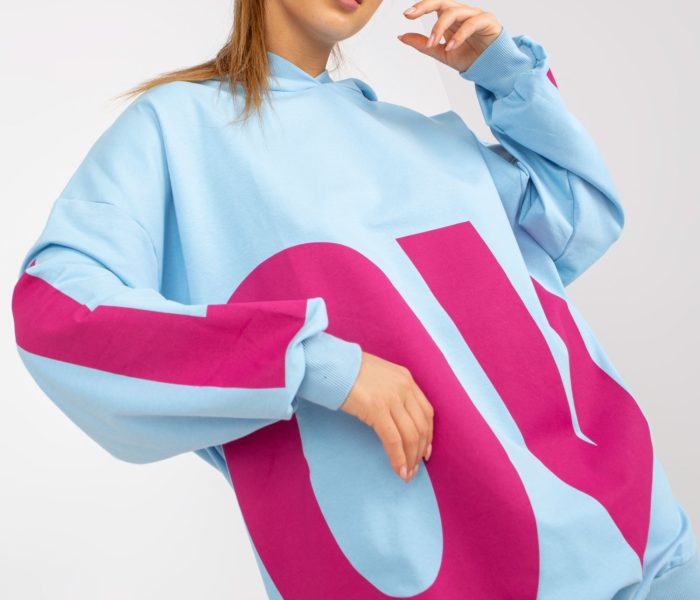 Hurtownia Jasnoniebiesko-fuksjowa bluza dresowa oversize z kapturem
