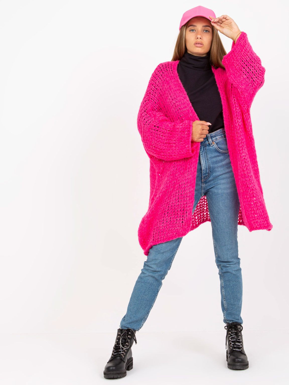 Hurtownia Fluo różowy dzianinowy kardigan oversize OCH BELLA
