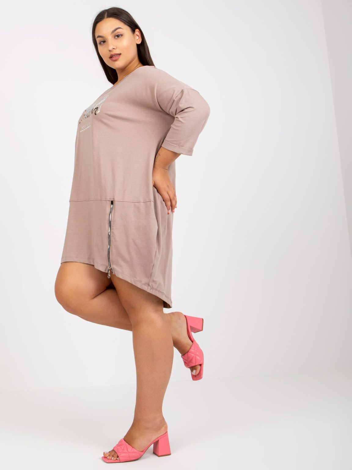 Hurtownia Ciemnobeżowa asymetryczna tunika plus size z bawełny