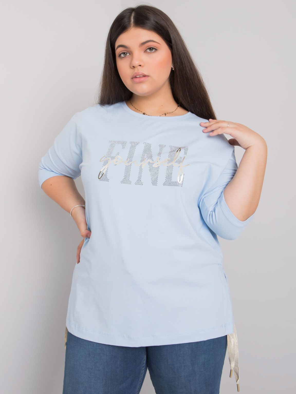 Hurtownia Jasnoniebieska bluzka plus size z dżetami Elena