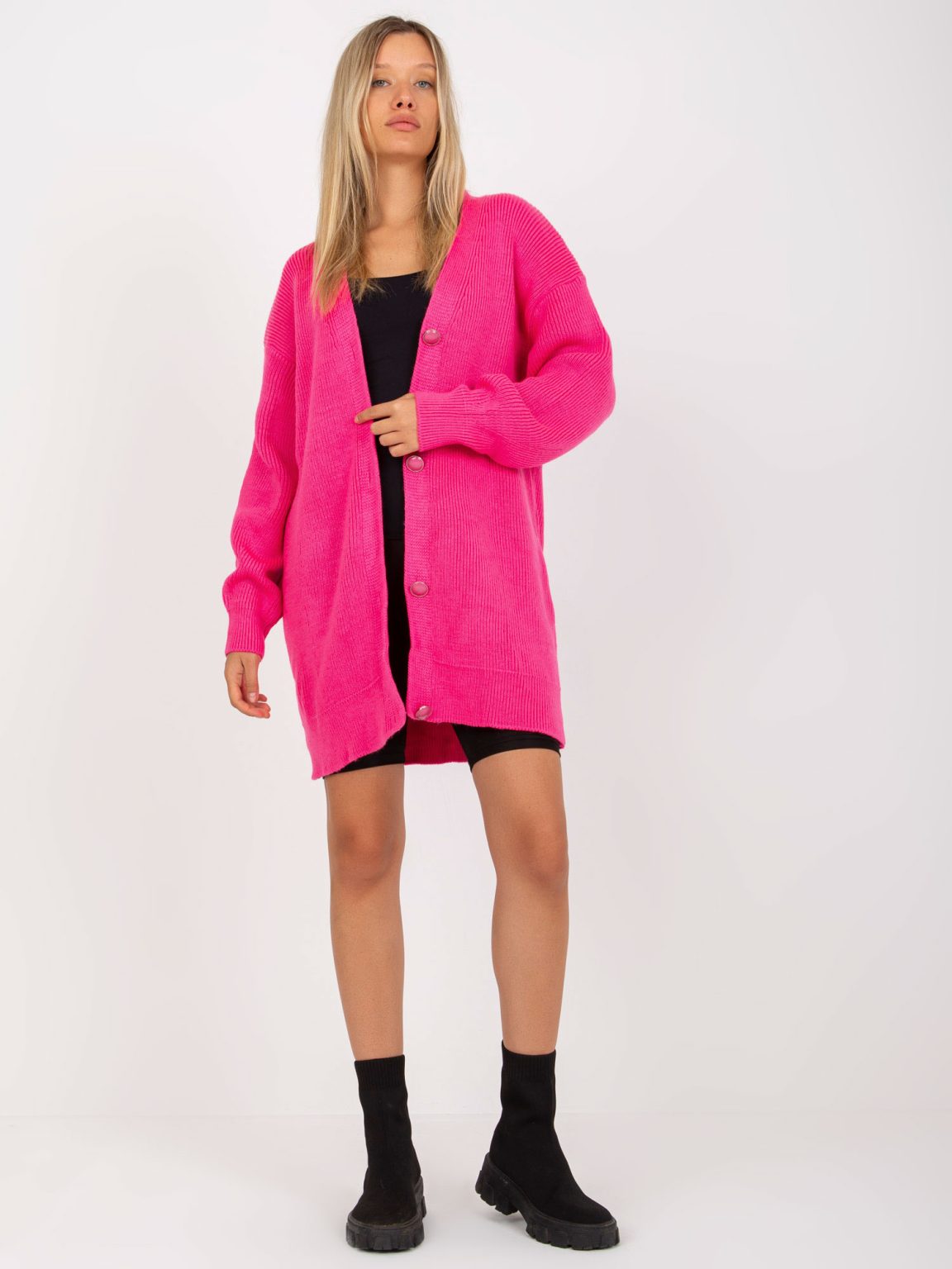 Hurtownia Fluo różowy sweter rozpinany z ozdobnymi guzikami RUE PARIS