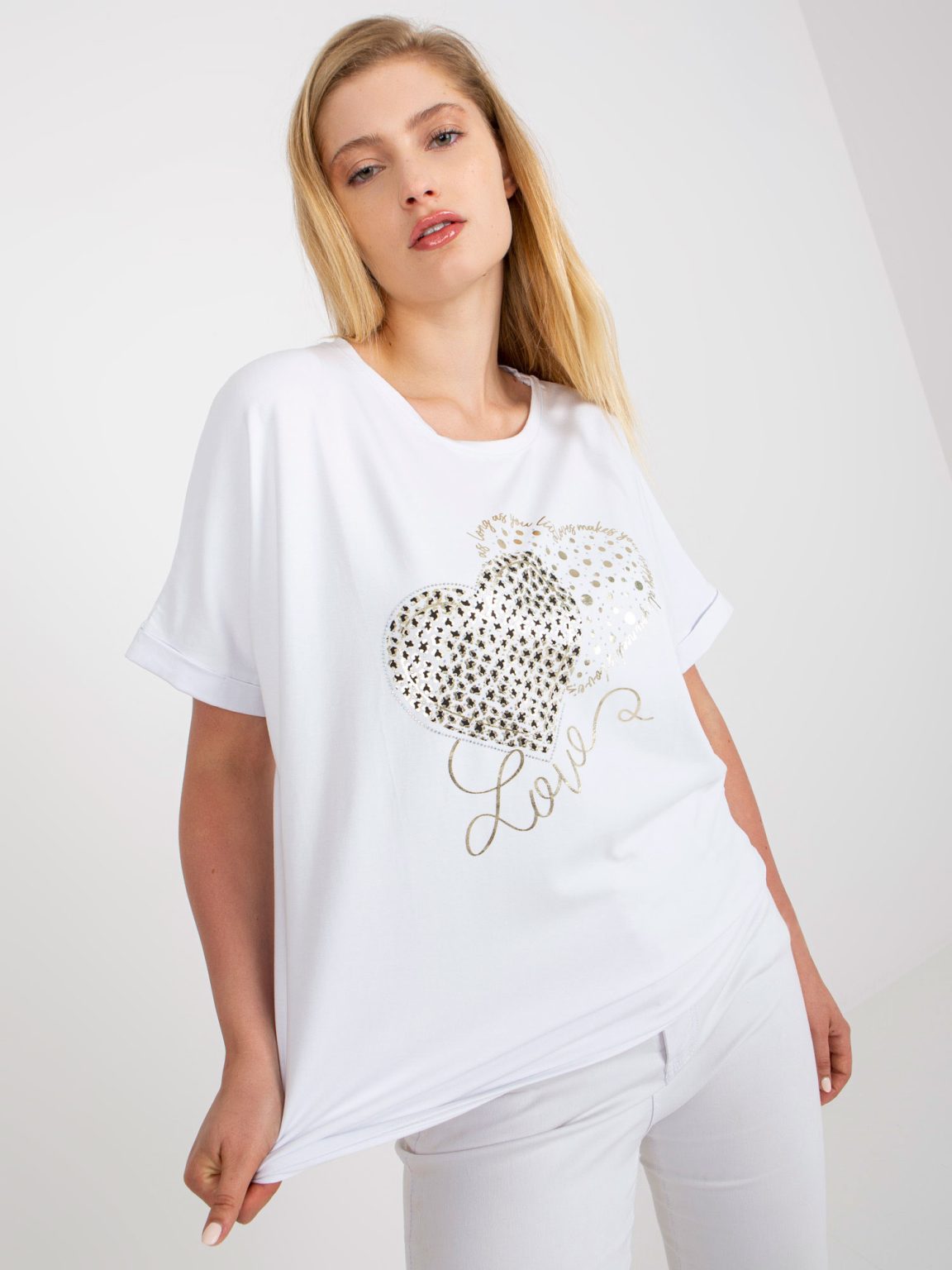 Hurtownia Biały lużny t-shirt plus size z nadrukiem