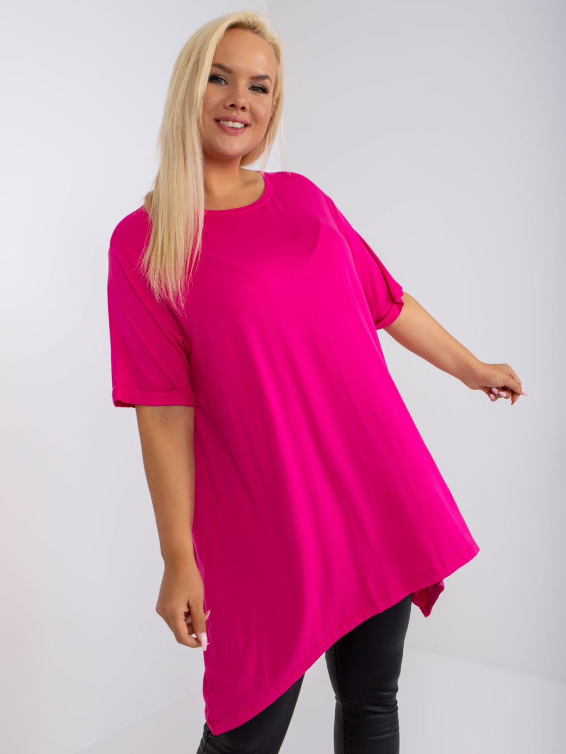 Hurtownia Fuksjowa asymetryczna tunika plus size z wiskozy