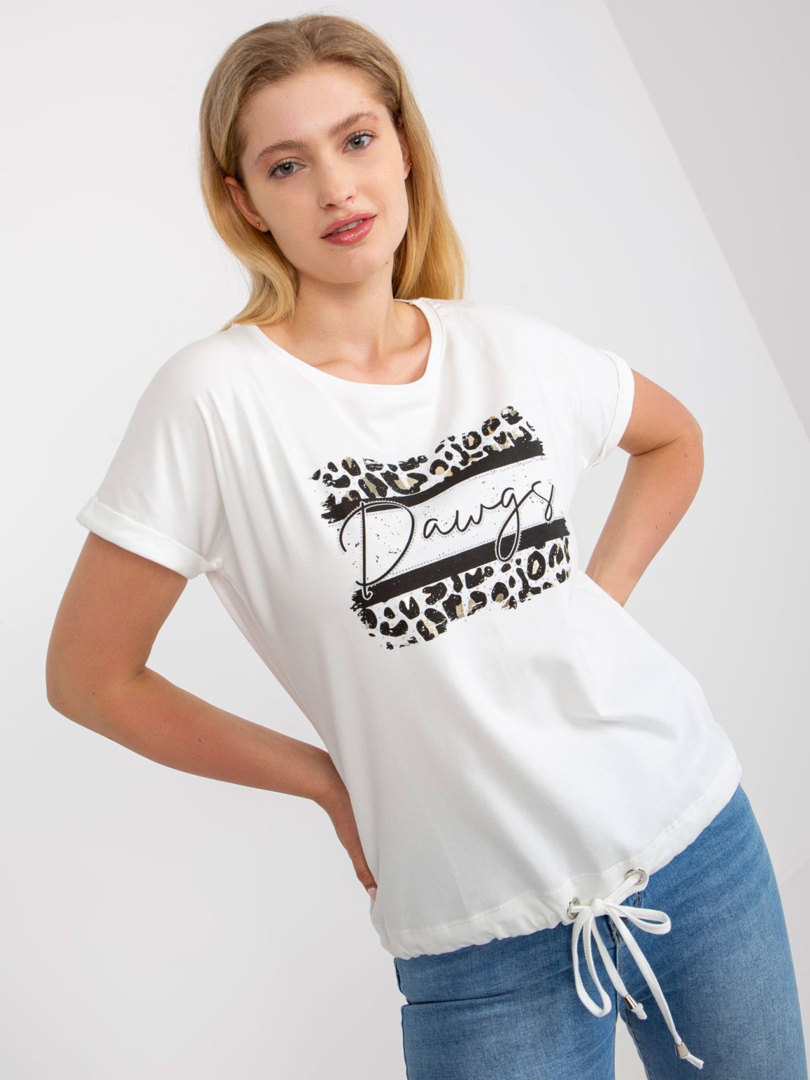 Hurtownia Biały bawełniany t-shirt plus size z okrągłym dekoltem