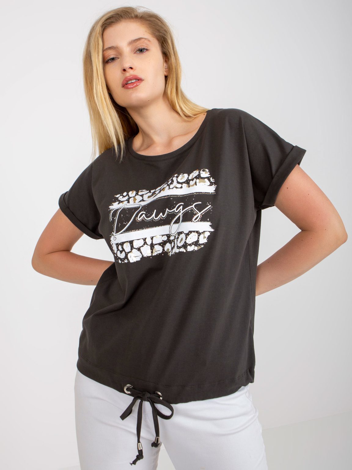 Hurtownia Khaki luźny t-shirt plus size z bawełny