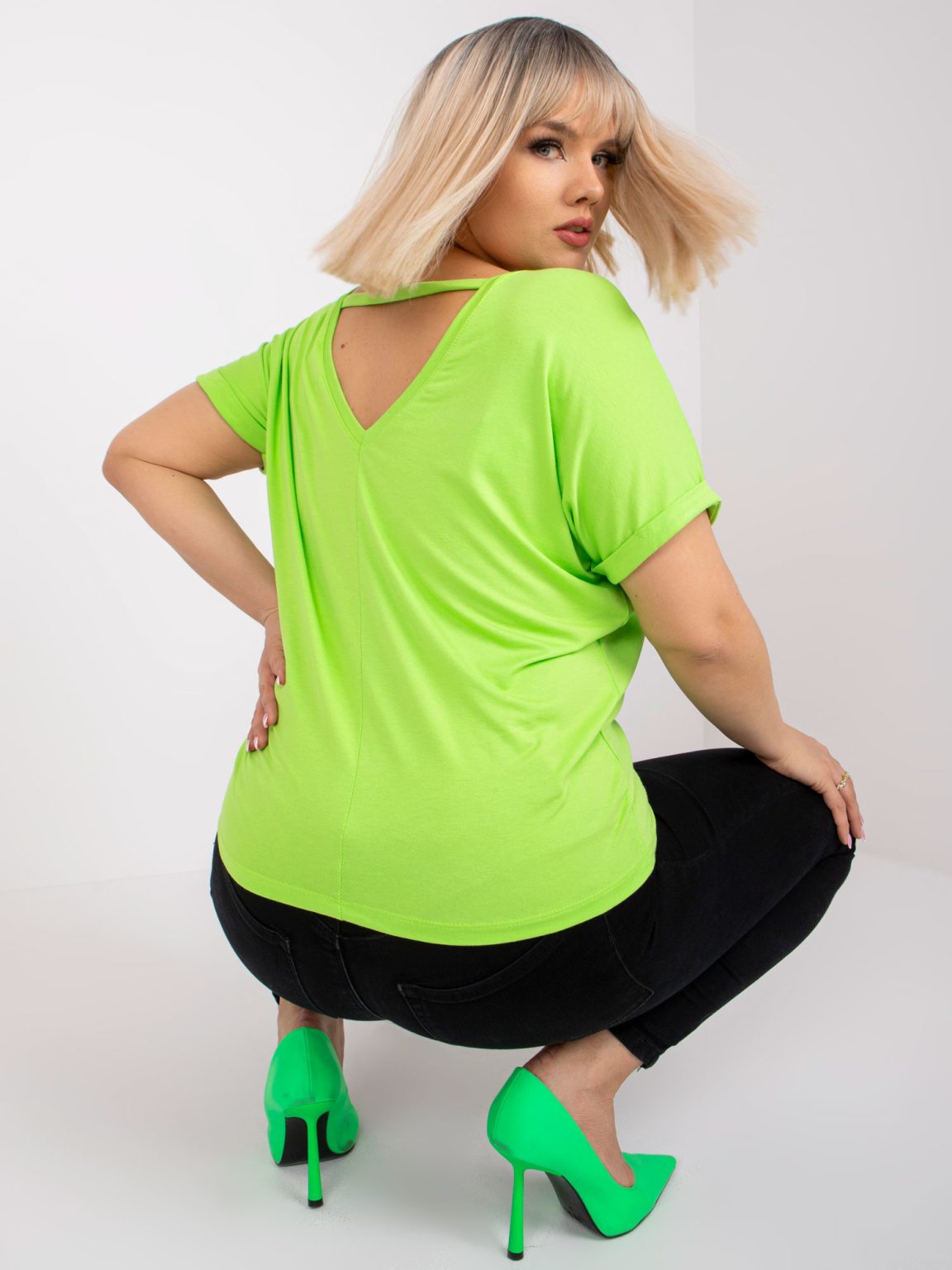 Hurtownia Fluo zielona luźna bluzka plus size Dina