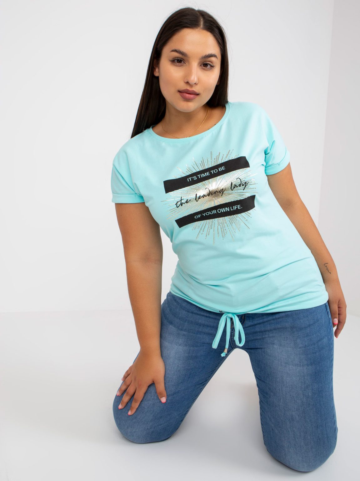Hurtownia Miętowy damski t-shirt plus size z bawełny