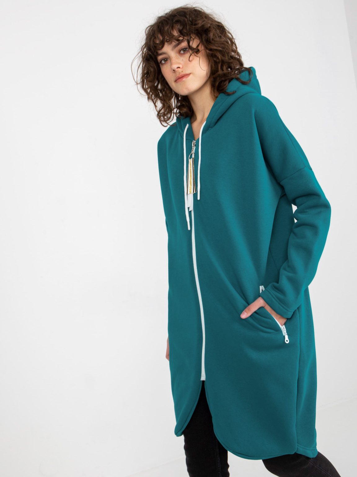 Hurtownia Morska długa dresowa bluza basic na suwak Stunning